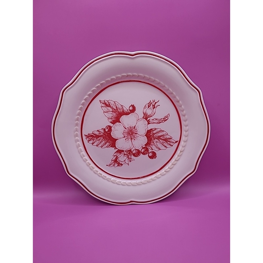 Vintage Fitz And Floyd Floral Design Plate Town And‎ Country Red And White